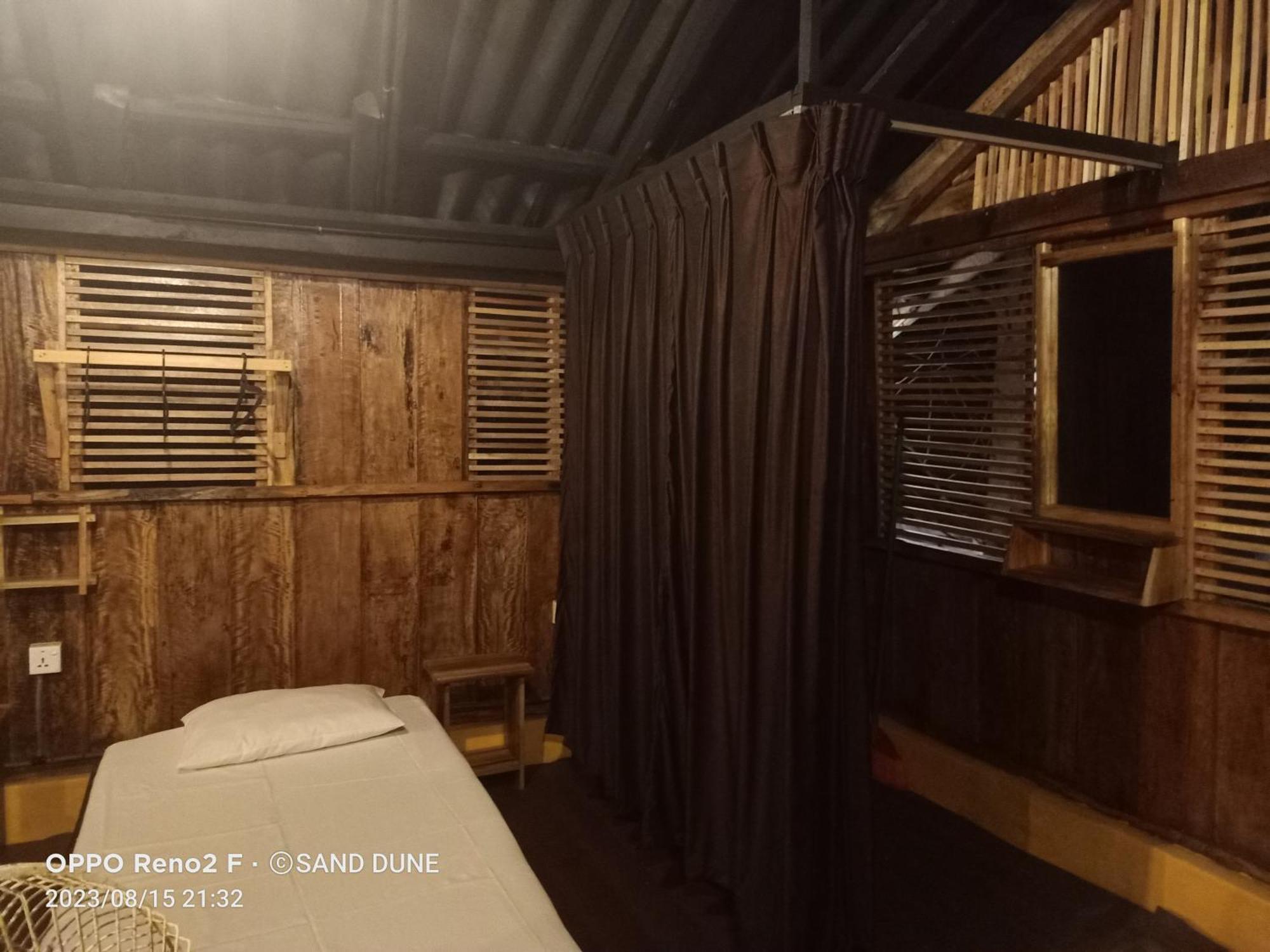 Sand Dune Beach Resort & Surf Camp 아루감 베이 외부 사진