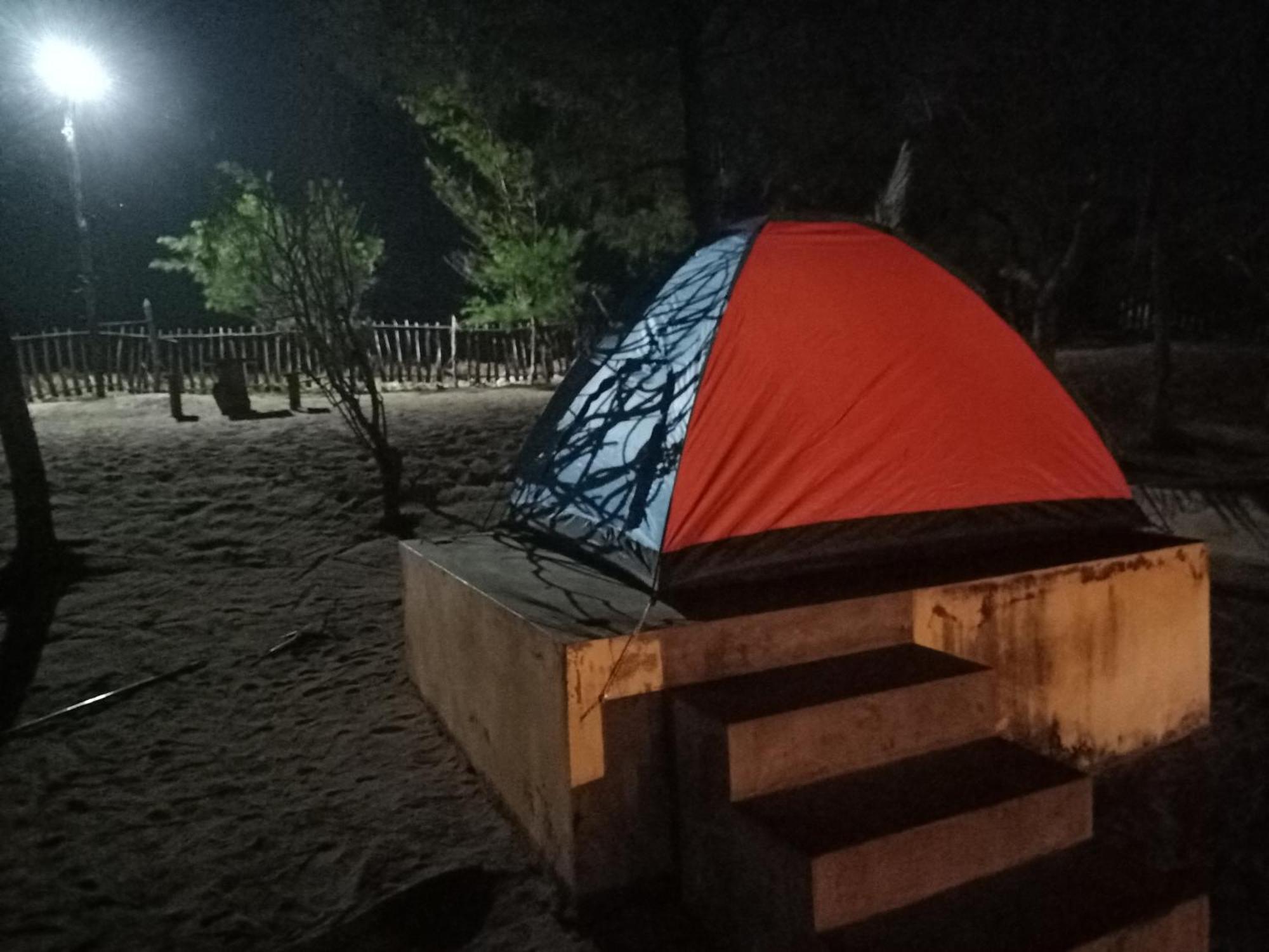 Sand Dune Beach Resort & Surf Camp 아루감 베이 외부 사진