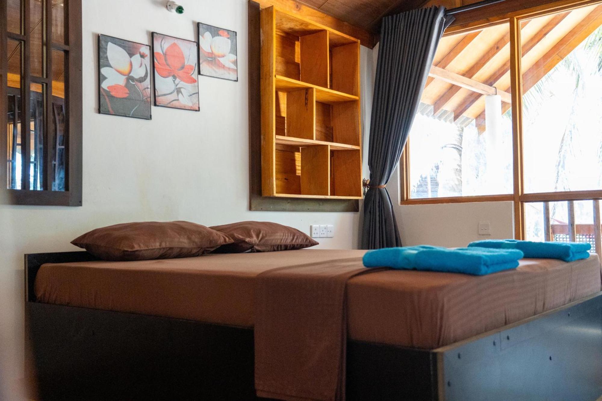 Sand Dune Beach Resort & Surf Camp 아루감 베이 외부 사진